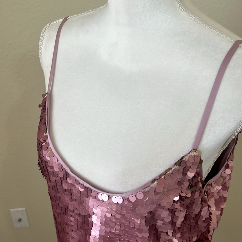 Alice + Olivia Sequin Mini Dress in Shimmering Pink P2P 18in - Picture 15 of 17
